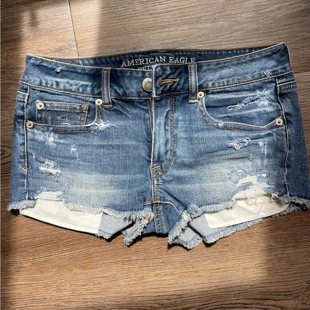 NWT American Eagle | Shortie Jean Shorts | Size 6